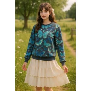 Butterfly Graphic Sweatshirt (Medium) – Blue Y2K Aesthetic Pullover